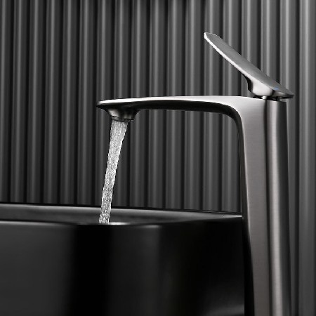 Household bathroom basin faucet, hot and cold mixed water washbasin splash proof faucet, bathroom specific basin faucet